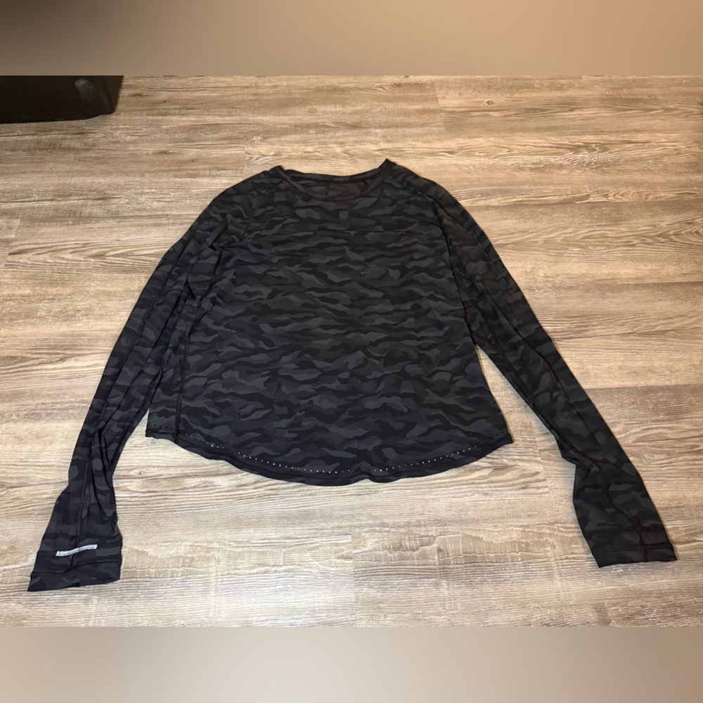 Lululemon Black Camo